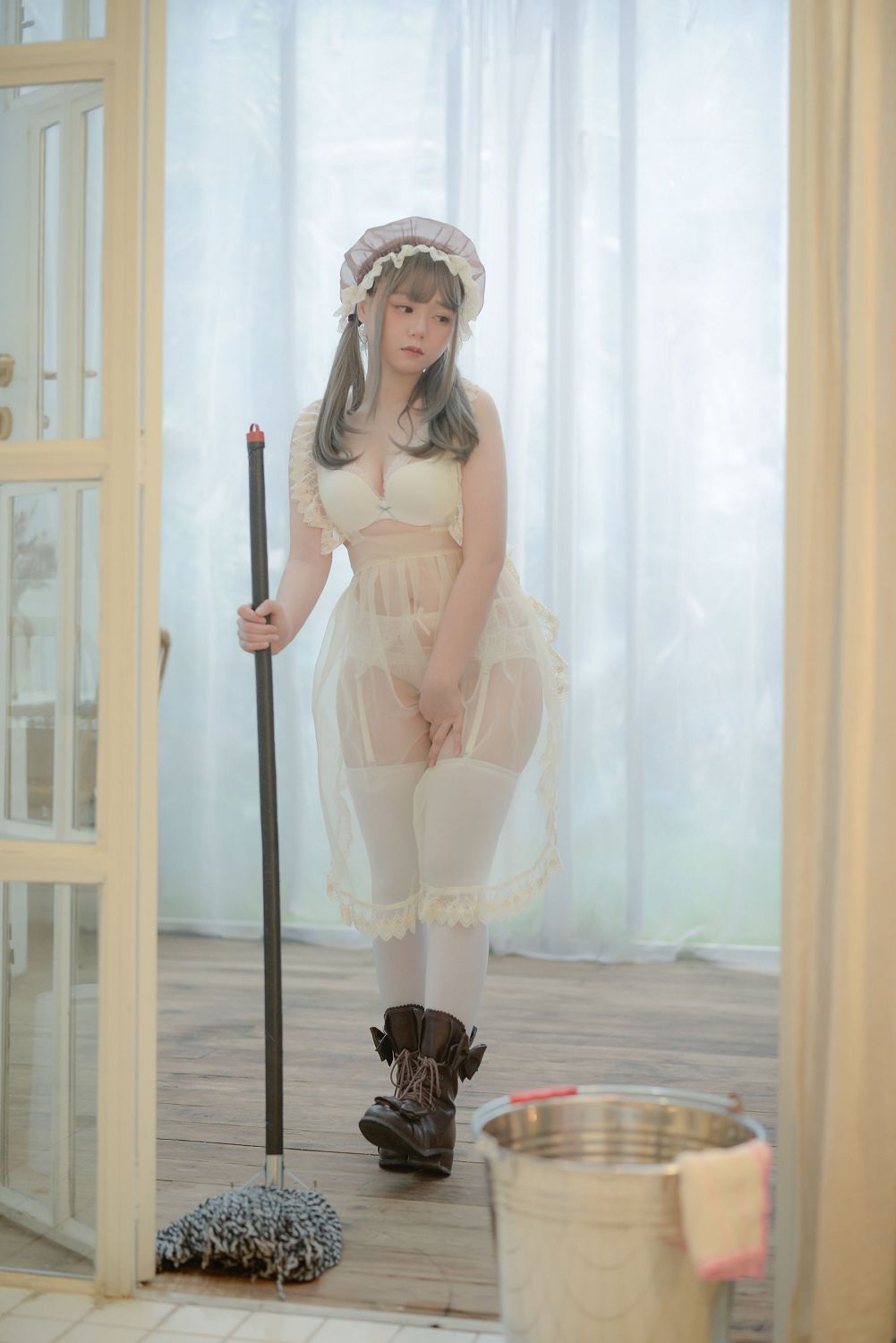 [ŮCosplay] Vol.17  - Maid